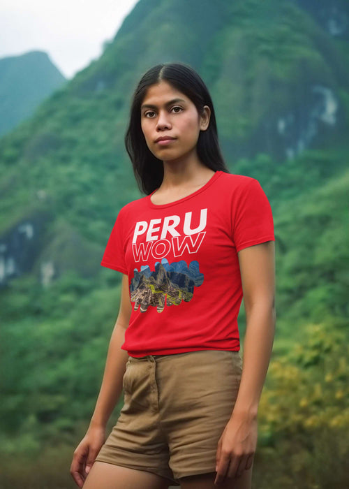 Peru Wow T-Shirt – Machu Picchu Adventure Design