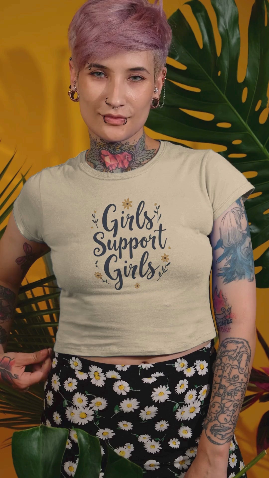 Mobile home page video for T-Shirt World Australia